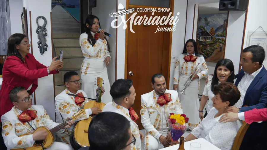 Grupo de Mariachis Bogotá listos para transmitir serenatas online